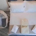 Ninael International Apartamento