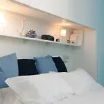 Apartamento Ninael International *