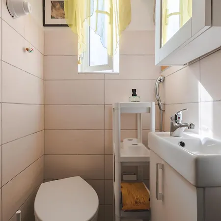 Apartment Ninael International *